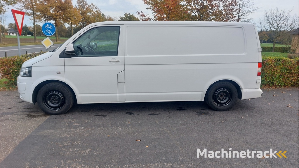 Volkswagen Transporter 2.0 TDI L2H1 Highline AIRCO/NAVI/DSG BJ 2015