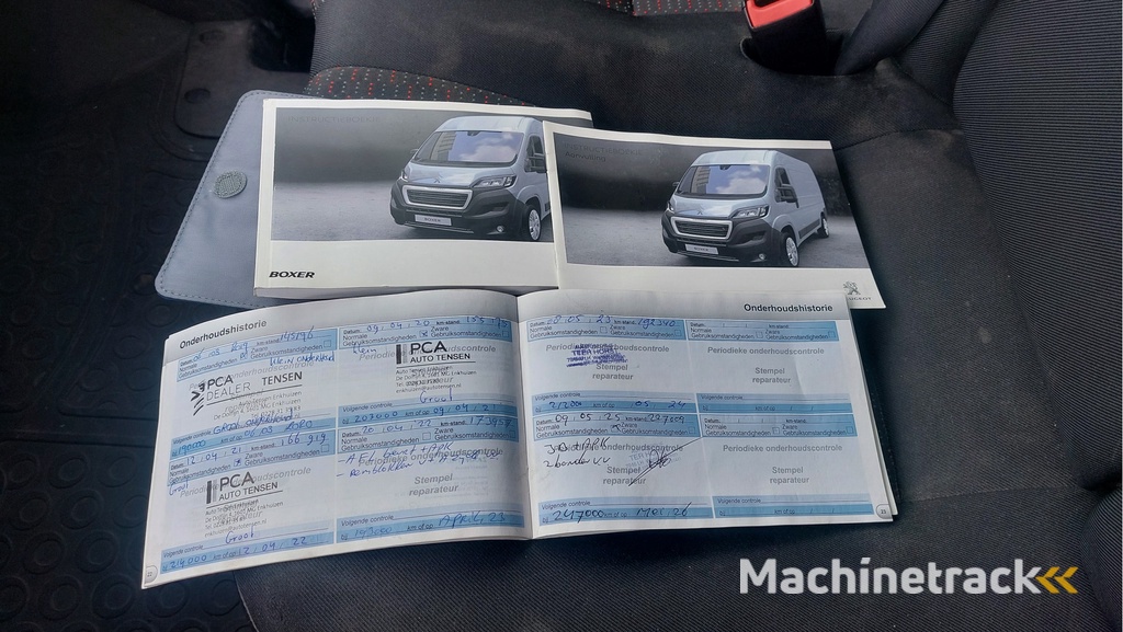 Peugeot Boxer 335 2.2 HDI L2H2 XR AIRCO/NAVI BJ 2015