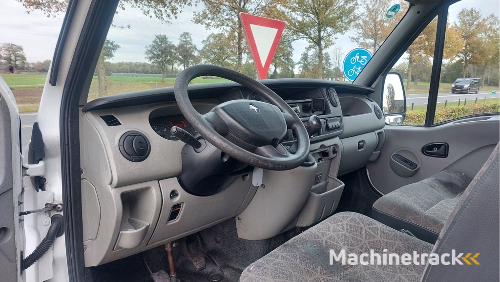 Renault Master T35 2.5 dCi L1H1 BJ 2008