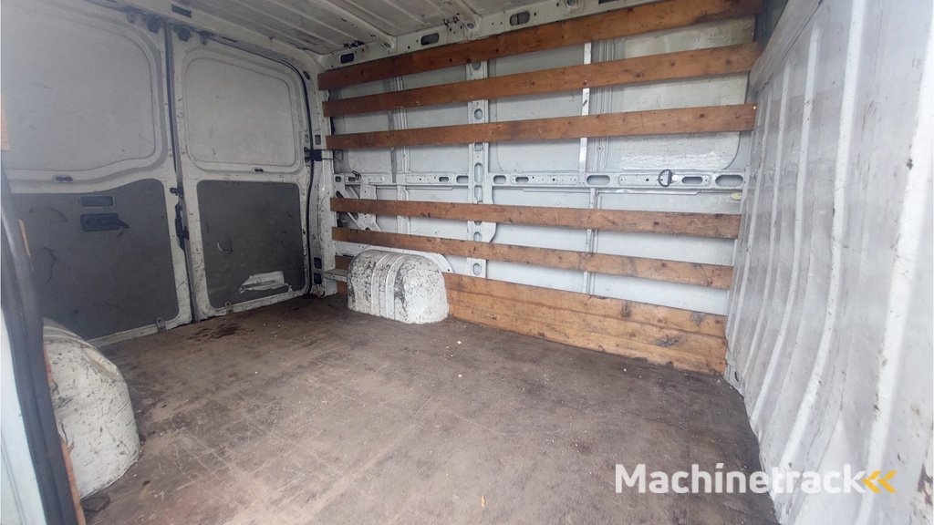 Renault Master T35 2.5 dCi L1H1 BJ 2008