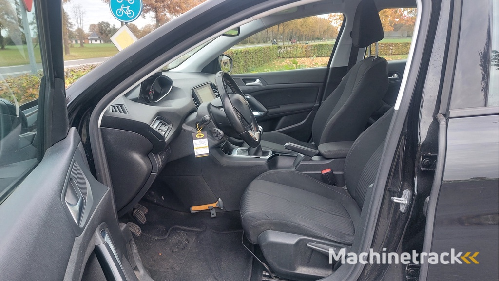 Peugeot 308 SW 1.6 BlueHDI Blue Lease Pack CLIMA/NAVI BJ 2015