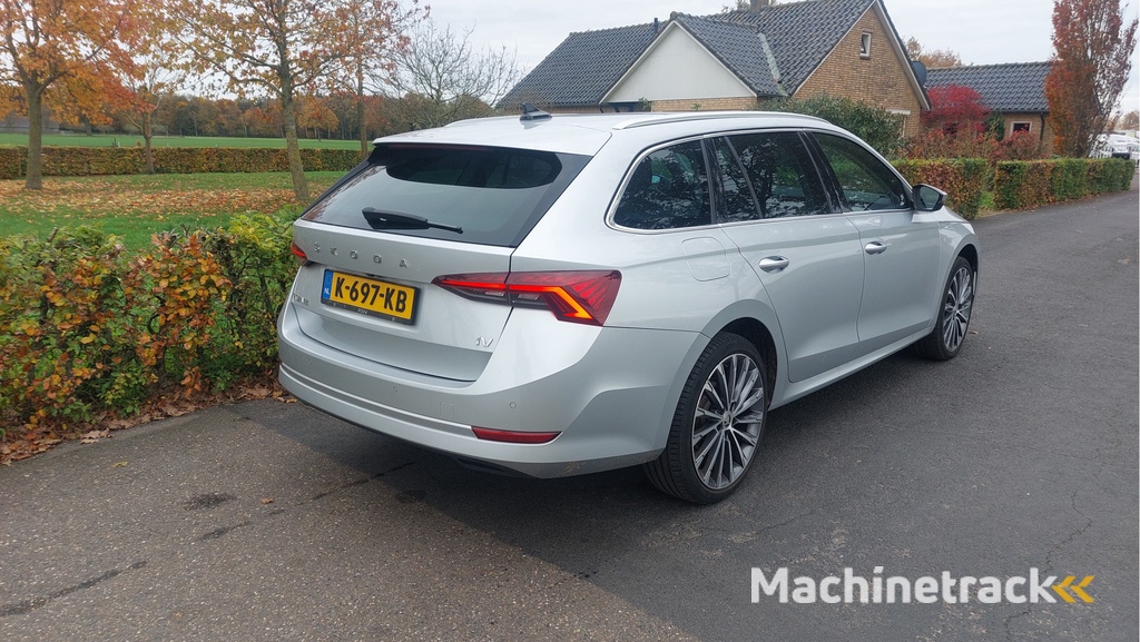 ŠKODA Octavia Combi 1.4 TSI iV PHEV Business Edition Plus CLIMA/NAVI/LED/ACC BJ 2020