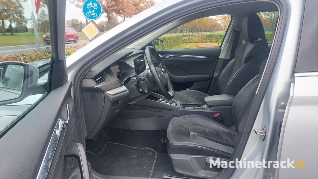 ŠKODA Octavia Combi 1.4 TSI iV PHEV Business Edition Plus CLIMA/NAVI/LED/ACC BJ 2020