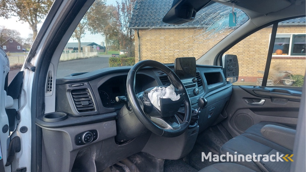 Ford Transit Custom 320 2.0 TDCI L2H1 Trend DC AIRCO BJ 2023