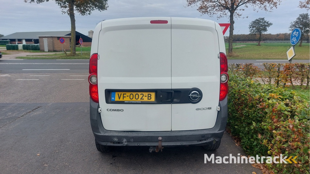 Opel Combo 1.6 CDTi L2H1 AIRCO MARGE BJ 2013