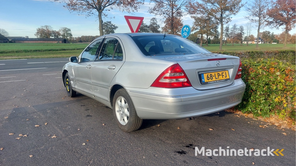 Mercedes-Benz C-klasse 180 K. Elegance CLIMA/AUTOMAAT BJ 2003