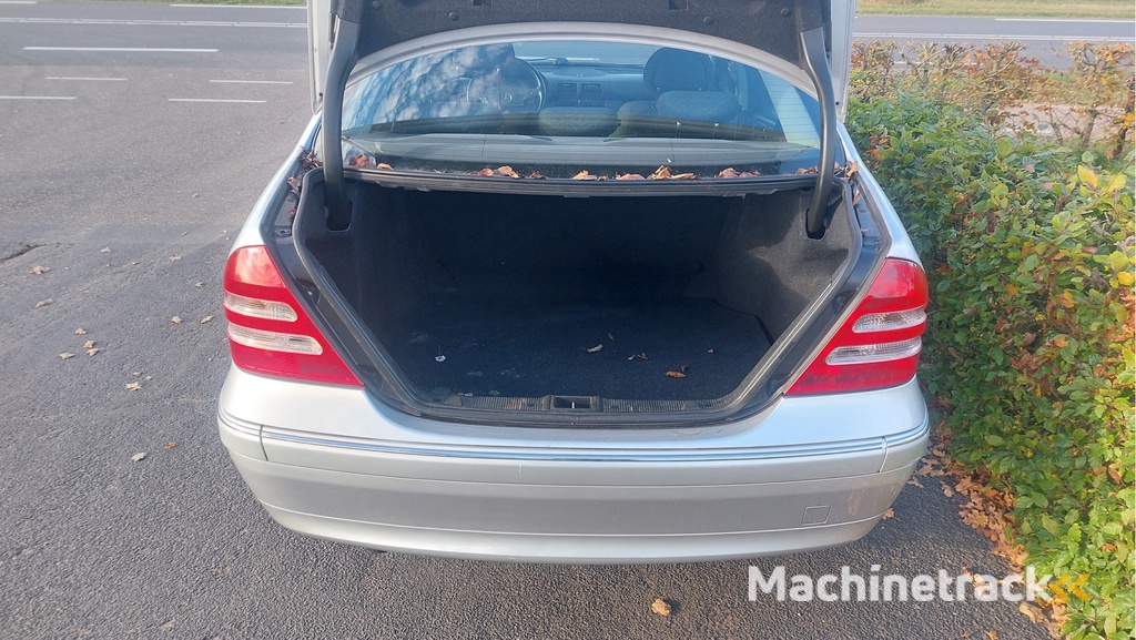 Mercedes-Benz C-klasse 180 K. Elegance CLIMA/AUTOMAAT BJ 2003