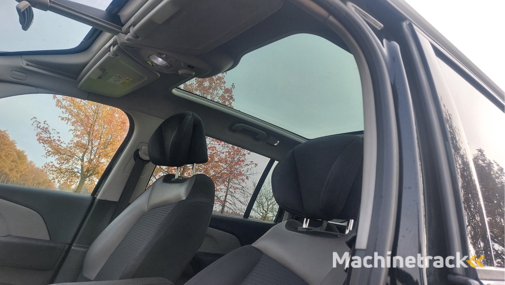 Citroën Grand C4 Picasso 1.6 HDi Exclusive 7 prs CLIMA/NAVI/PANO BJ 2014