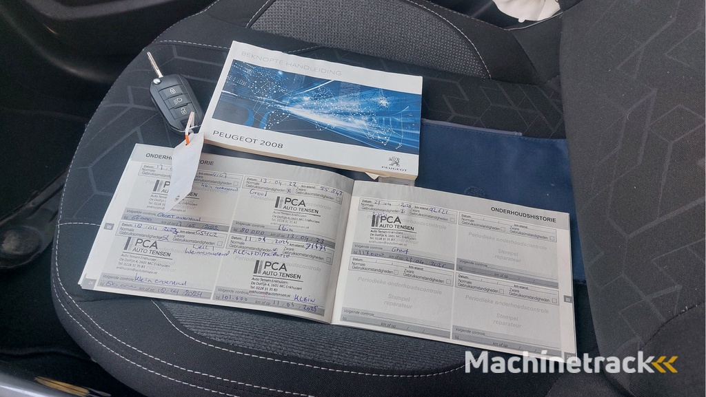 Peugeot 2008 1.2 PureTech Blue Lion AIRCO BJ 2018