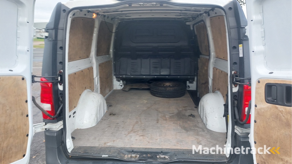 Mercedes-Benz Vito 111 CDI Lang AIRCO MARGE ! BJ 2015