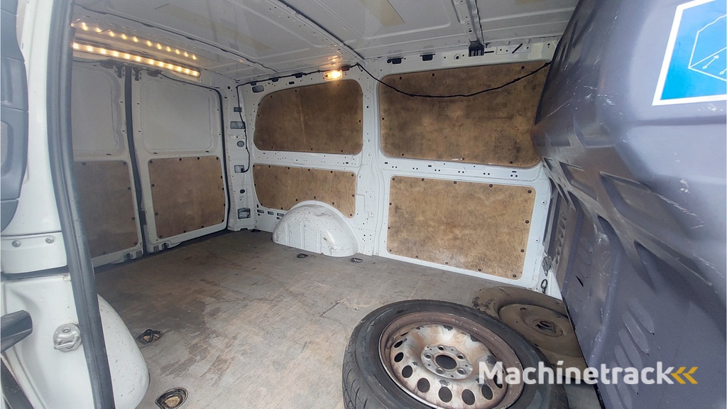Mercedes-Benz Vito 111 CDI Lang AIRCO MARGE ! BJ 2015