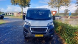 Miniaturansicht von Peugeot Boxer 335 2.2 BlueHDi 140 L3 Pro DC AIRCO BJ 2020 motor defect