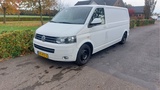 Minituur van Volkswagen Transporter 2.0 TDI L2H1 Highline AIRCO/NAVI/DSG BJ 2015