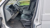 Minituur van Volkswagen Transporter 2.0 TDI L2H1 Highline AIRCO/NAVI/DSG BJ 2015