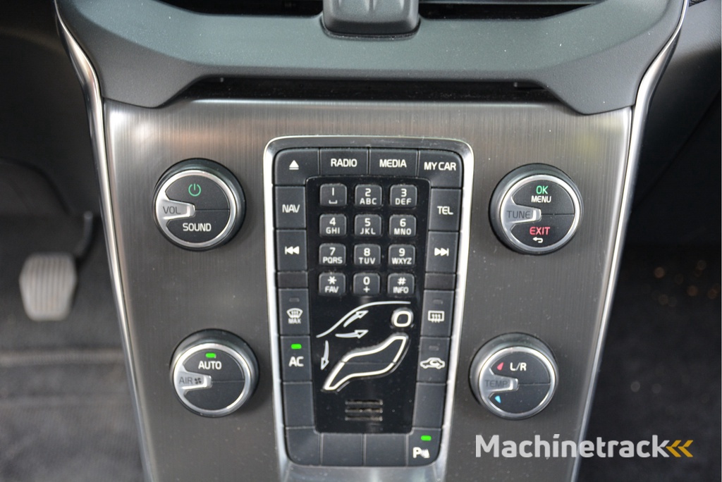 Volvo V40 1.6 T3 Kinetic Navi Clima CC PDC