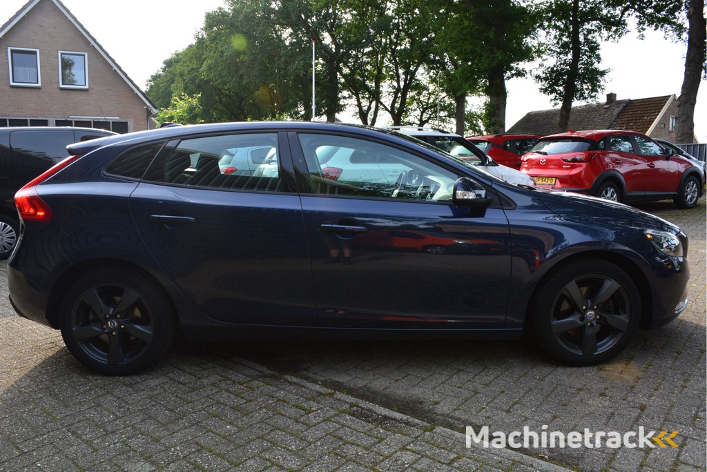 Volvo V40 1.6 T3 Kinetic Navi Clima CC PDC
