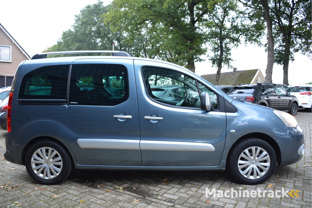 Citroën Berlingo 1.6 VTi 120 XTR Airco Cruise Control Panorama dak  Trekhaak