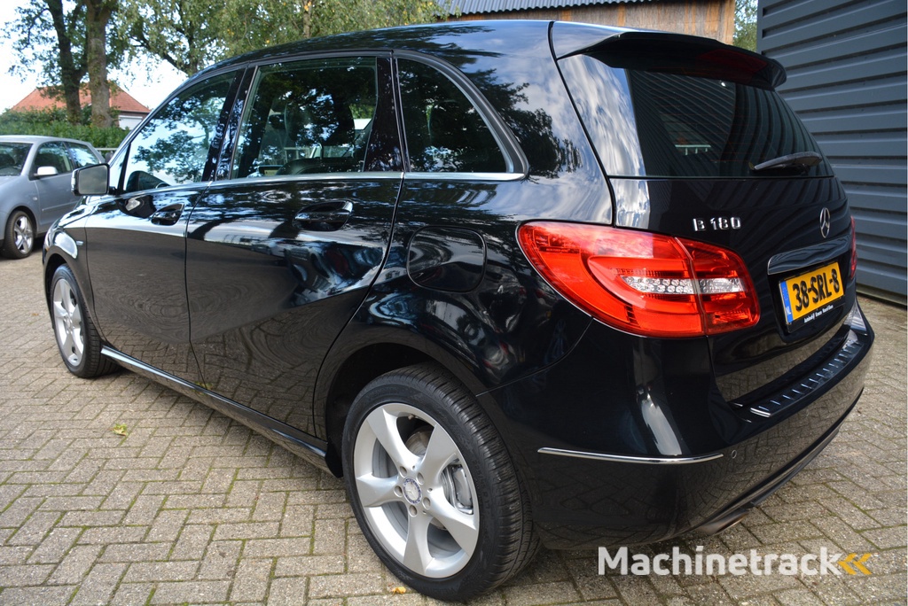 Mercedes-Benz B-klasse 180 Ambition Clima Xenon Navi Half Leer