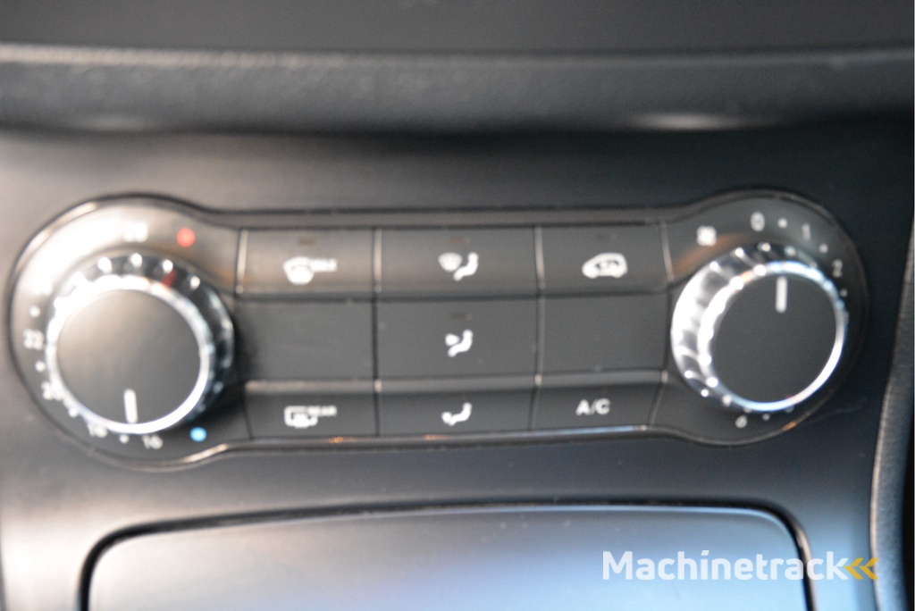 Mercedes-Benz B-klasse 180 Ambition Clima Xenon Navi Half Leer