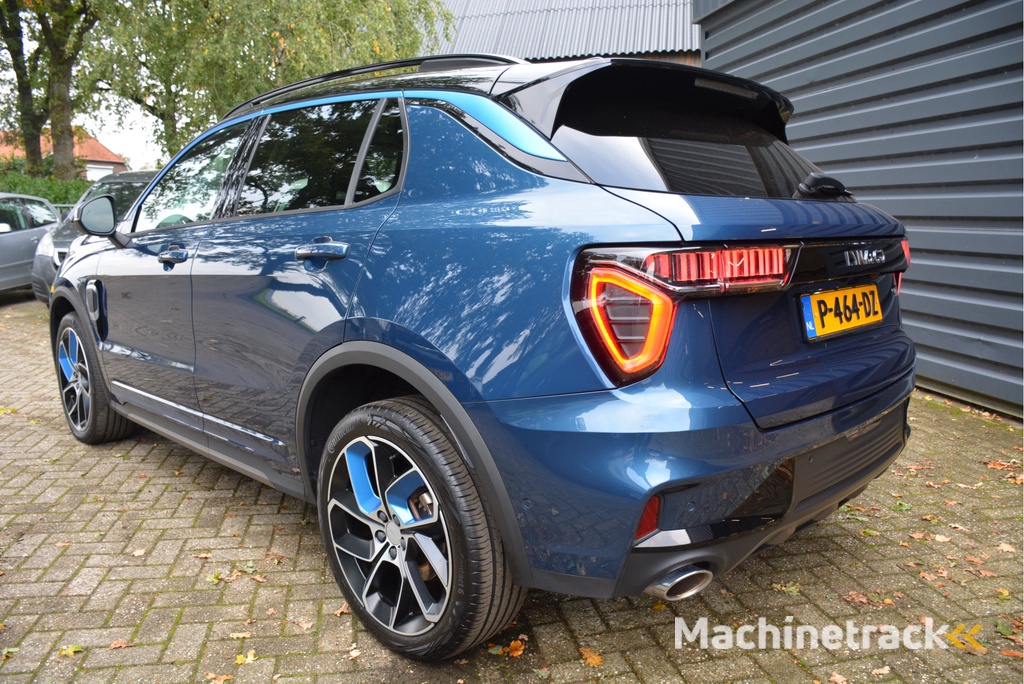 Lynk & Co 01 1.5 CarPlay Adaptive Cruise Pilot Assist Panorama dak Trekhaak