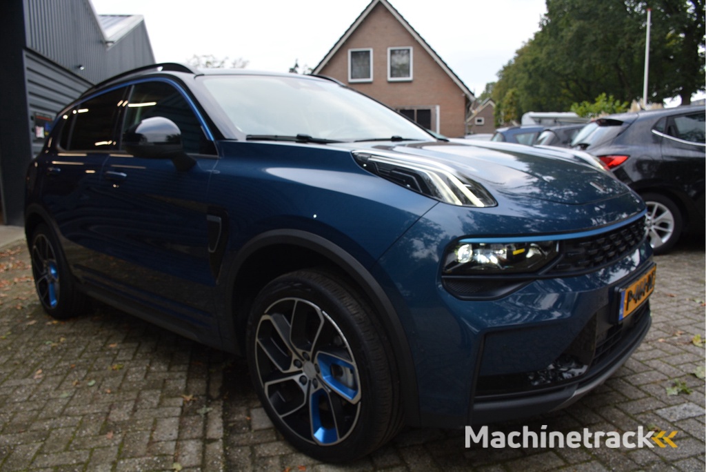 Lynk & Co 01 1.5 CarPlay Adaptive Cruise Pilot Assist Panorama dak Trekhaak