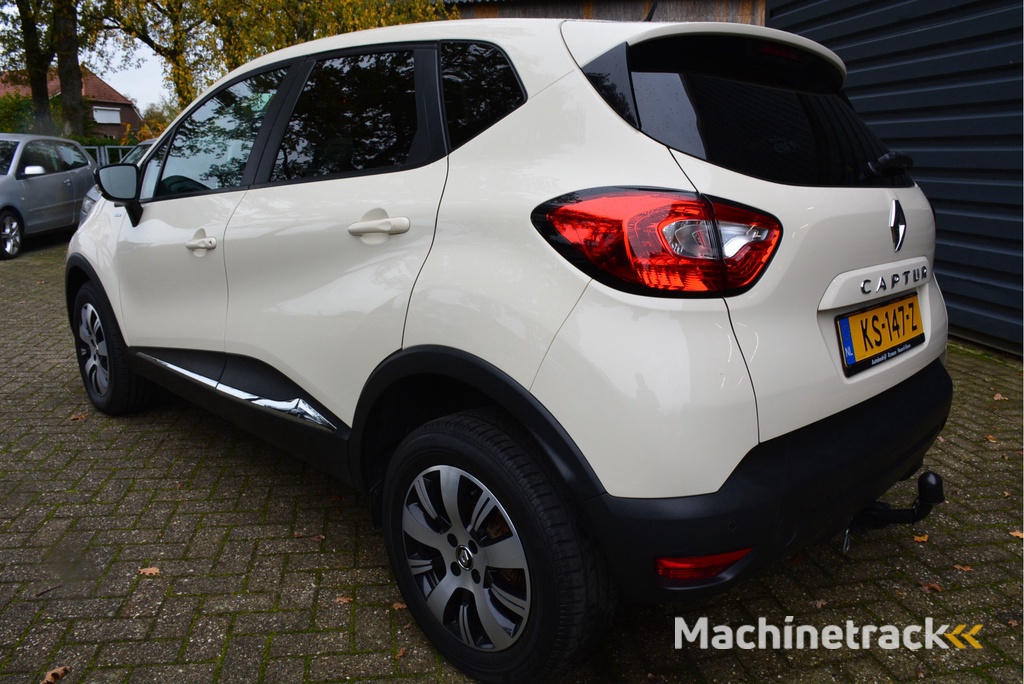 Renault Captur 0.9 TCe Limited Trekhaak Airco PDC