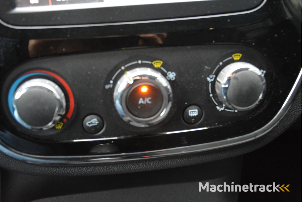 Renault Captur 0.9 TCe Limited Trekhaak Airco PDC