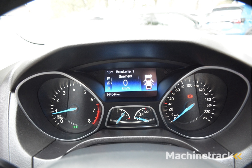 Ford Focus 1.0 Titanium Trekhaak Clima Park Pilot Cruise Control