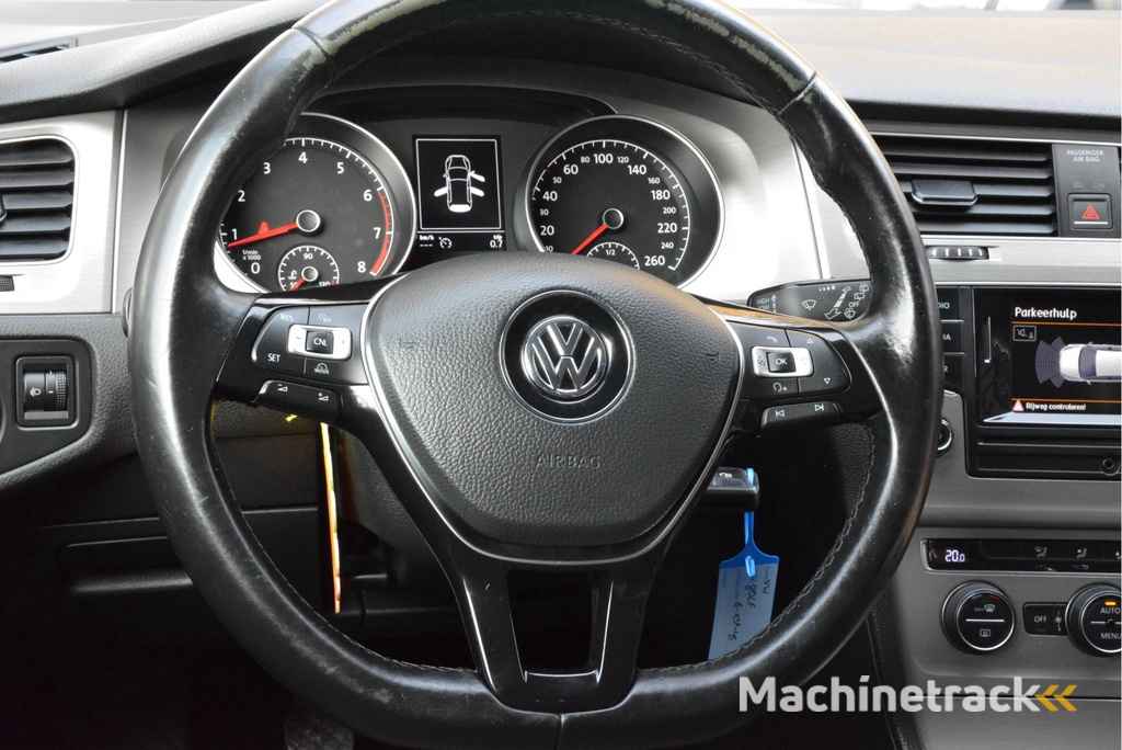 Volkswagen Golf 1.2 TSI Comfortline PDC Clima Cruise Control