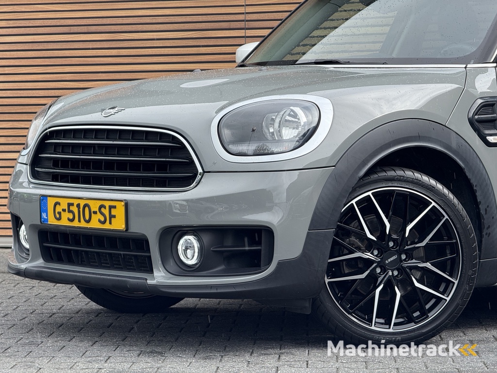 MINI Mini Countryman 1.5 Cooper Business Edition Navi / Clima / Telefoon / Lm Velgen / PDC Achter