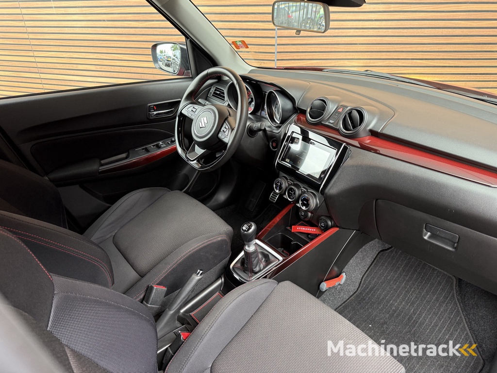 Suzuki Swift 1.4 Sport Smart Hybrid NL-Auto! Adapt. Cruise / Camera / Navigatie / Dealer onderhouden!