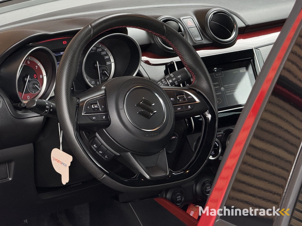 Suzuki Swift 1.4 Sport Smart Hybrid NL-Auto! Adapt. Cruise / Camera / Navigatie / Dealer onderhouden!