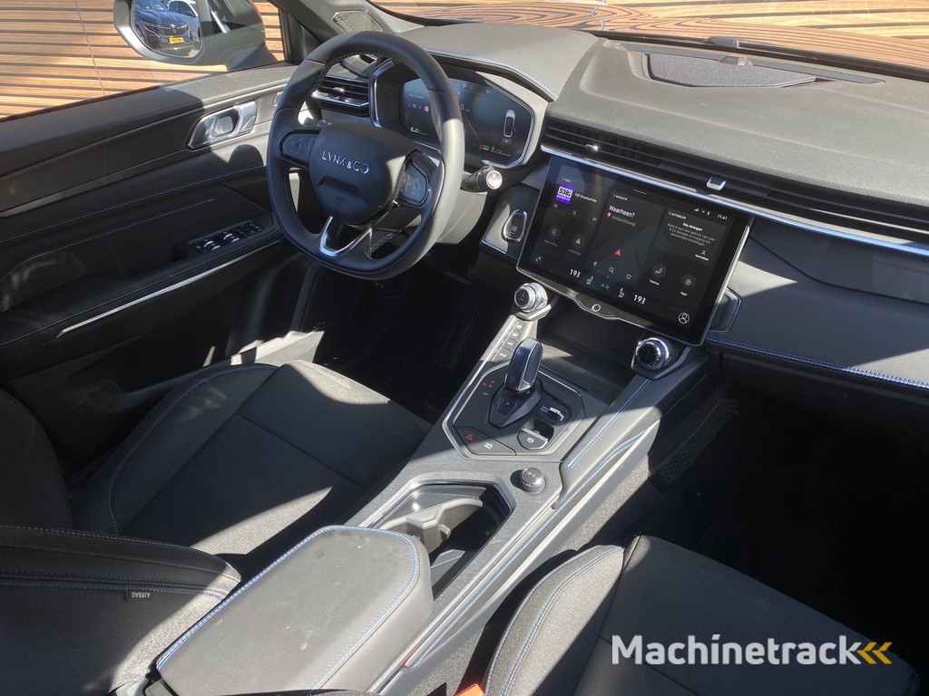 Lynk & Co 01 1.5 Zwarte Hemelbekleding / Rolhoes / Panodak / 360* Camera / Navi