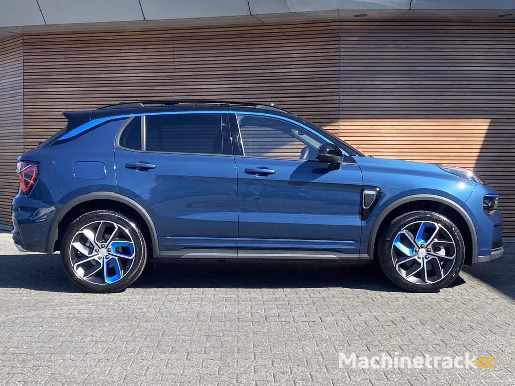 Lynk & Co 01 1.5 Zwarte Hemelbekleding / Rolhoes / Panodak / 360* Camera / Navi