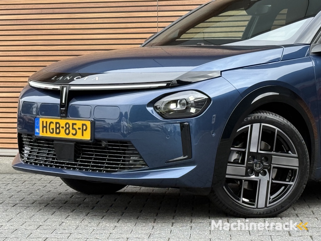 Lancia Ypsilon LX 51 kWh 360* Camera / Carplay / Lm Velgen / Dodehoek