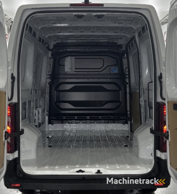 Renault Master T35 2.0 dCi 130 L2H2 Start Carplay / Camera / Airco