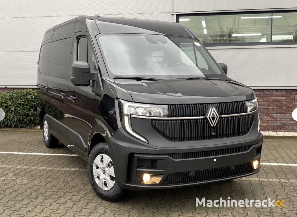 Renault Master T35 2.0 dCi 170 L2H2 Extra Laadruimte betimmering / Trekhaak / Camera / All season