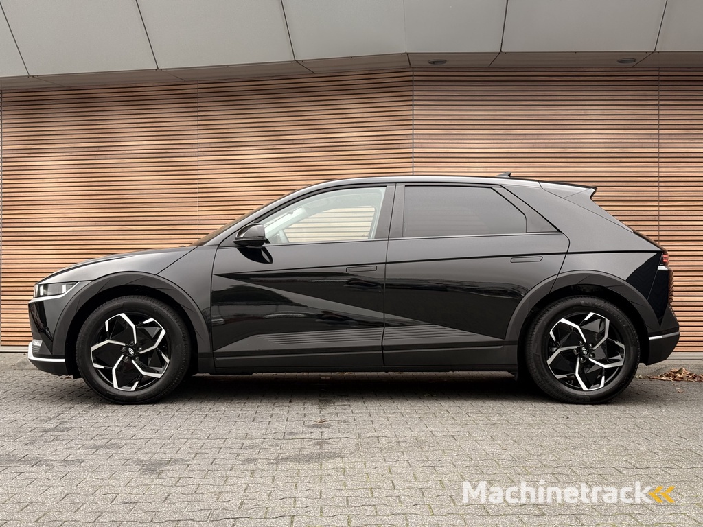 Hyundai IONIQ 5 Connect 58 kWh Camera / Bose / Winterpack / 19"lm velg / led / Carplay