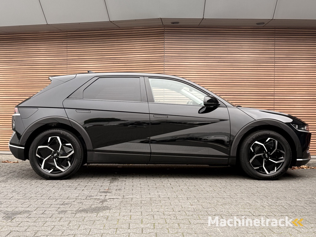 Hyundai IONIQ 5 Connect 58 kWh Camera / Bose / Winterpack / 19"lm velg / led / Carplay