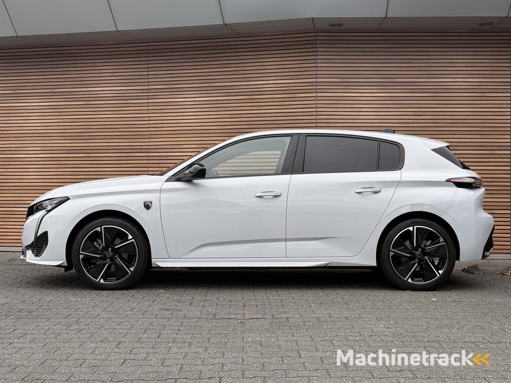 Peugeot e-308 GT First Edition EV 54 kWh Stoel & Stuur verwarming / Navi / Camera / Clima / 18Inch