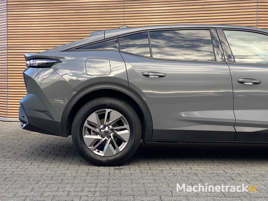 Peugeot 408 1.2 Hybrid 136 e-DCS6 Allure Camera / Navigatie / Cruise