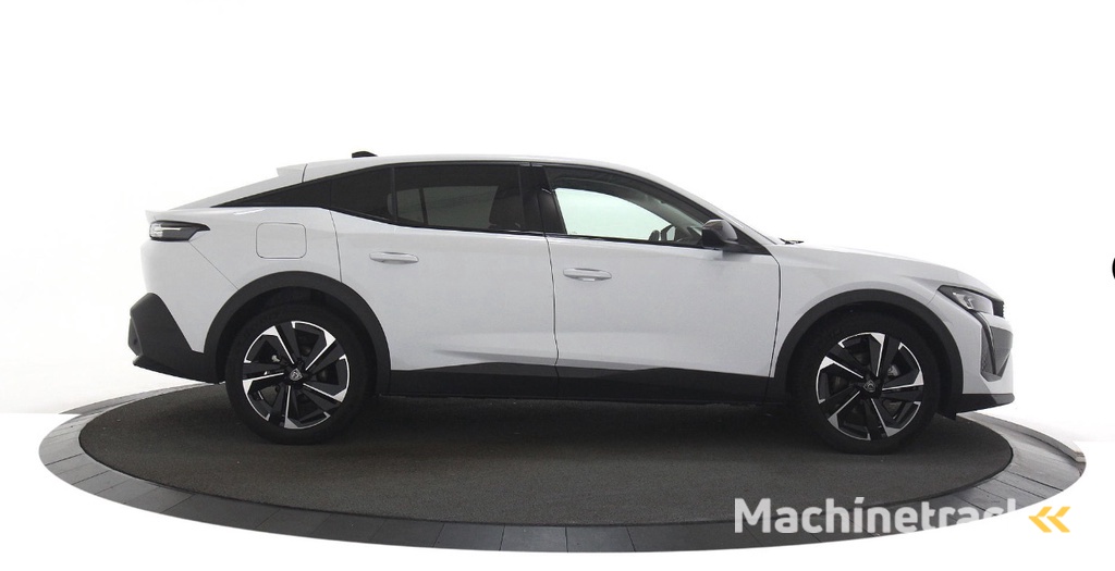 Peugeot 408 1.2 Hybrid 145 e-DCS6 Allure Camera / Navigatie / 19" Lm velgen