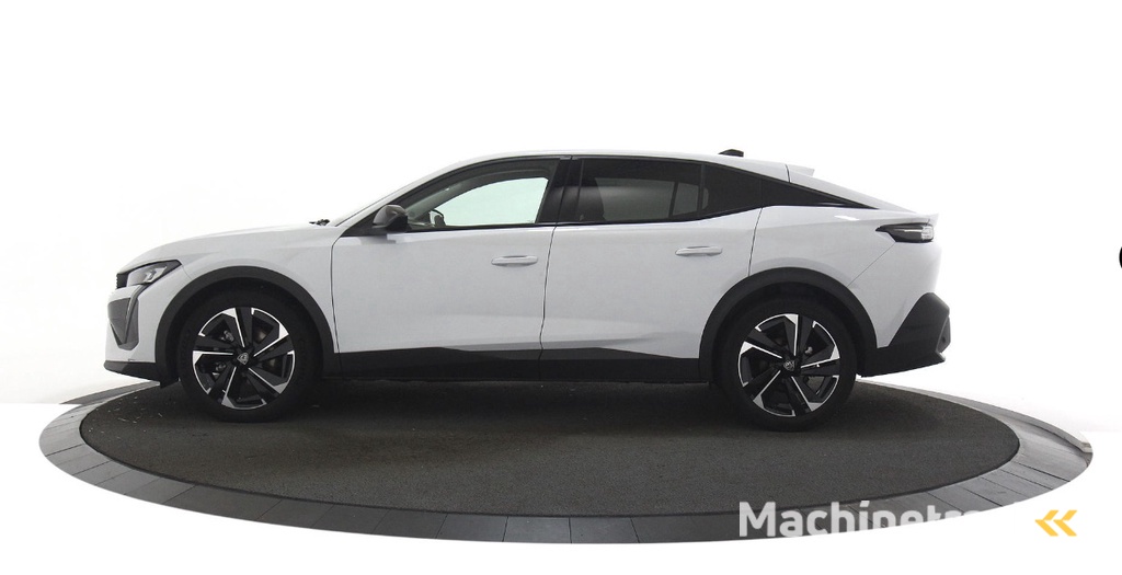 Peugeot 408 1.2 Hybrid 145 e-DCS6 Allure Camera / Navigatie / 19" Lm velgen