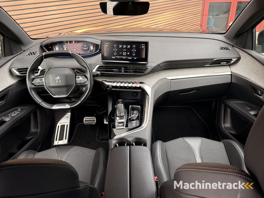 Peugeot 5008 1.2 PureTech GT Pack-Black Cruise control adaptief / Keyless start / Elektrisch bedienbare achterklep