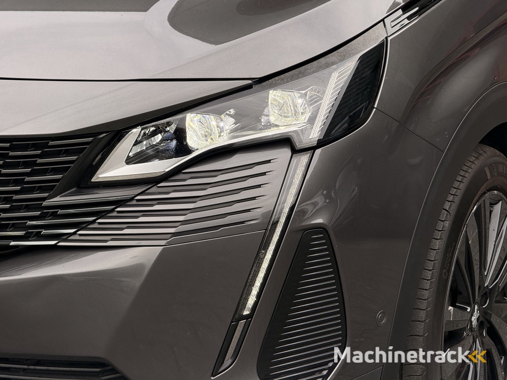 Peugeot 5008 1.2 PureTech GT Pack-Black Cruise control adaptief / Keyless start / Elektrisch bedienbare achterklep