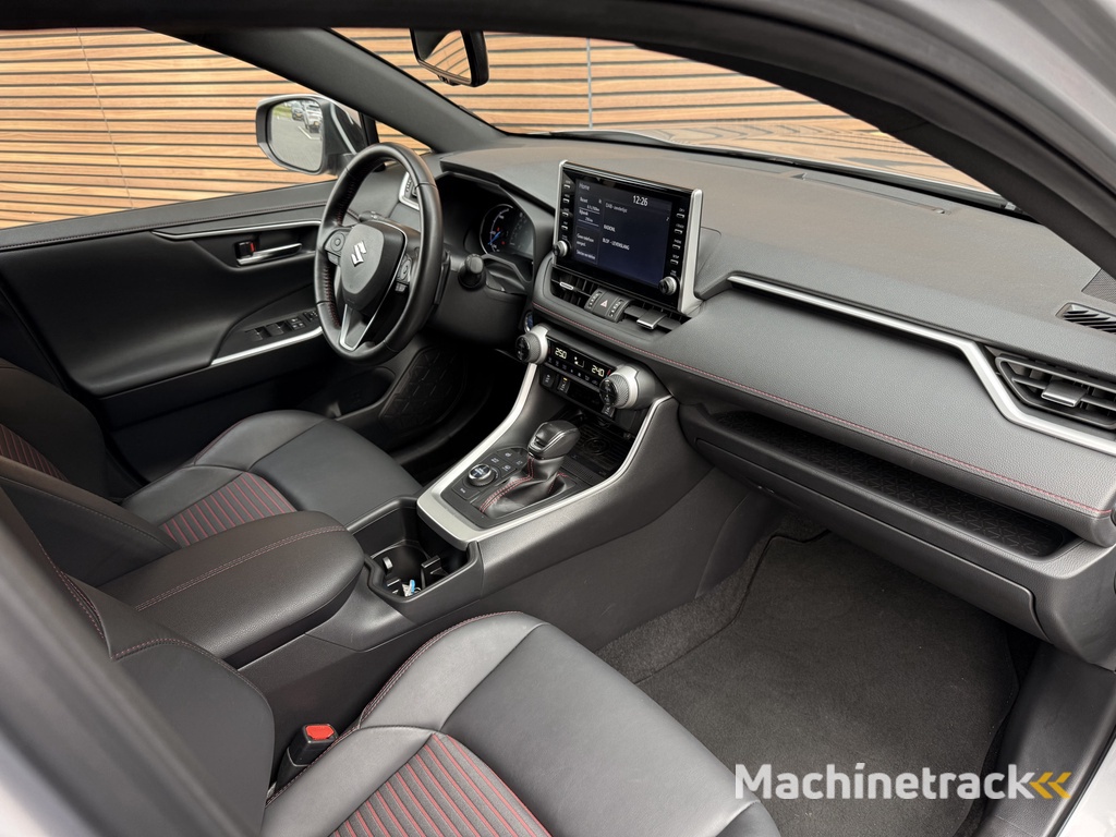 Suzuki Across 2.5 Plug-in Hybrid Style Camera / Cruise / Navigatie By App / Dodehoek / Stoelverwarming