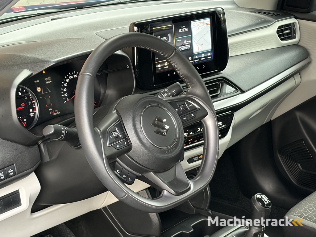 Suzuki Swift 1.2 Style Smart Hybrid Navi / Clima / Adapt. Cruise / Carplay / Dodehoek!