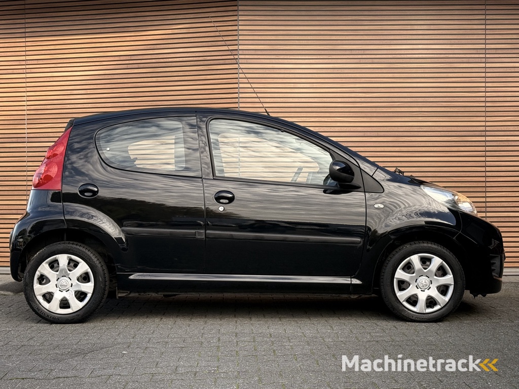 Peugeot 107 1.0-12V XS Automaat / Lage Kilometerstand!