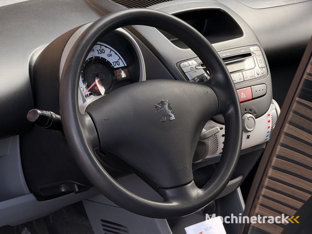 Peugeot 107 1.0-12V XS Automaat / Lage Kilometerstand!