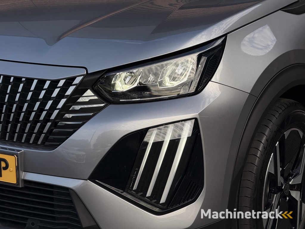 Peugeot 2008 1.2 PureTech 100 Allure Camera / Carplay / Navigatie